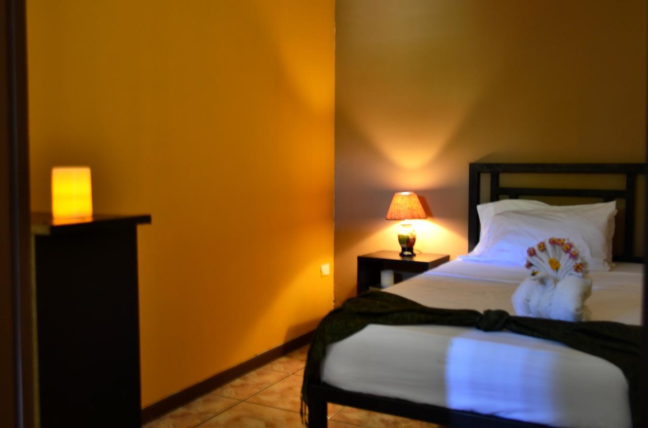 Hotel Casa Aura Cartago Eksteriør bilde
