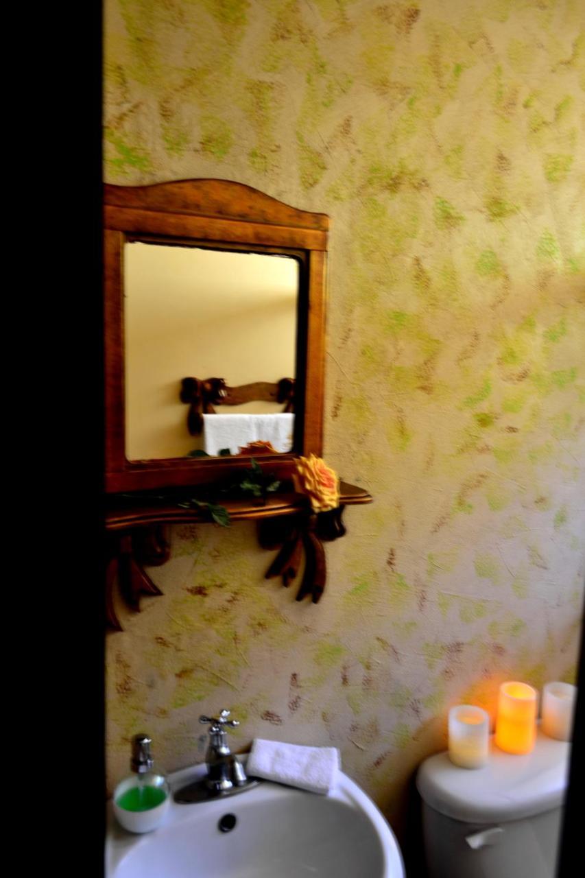 Hotel Casa Aura Cartago Eksteriør bilde