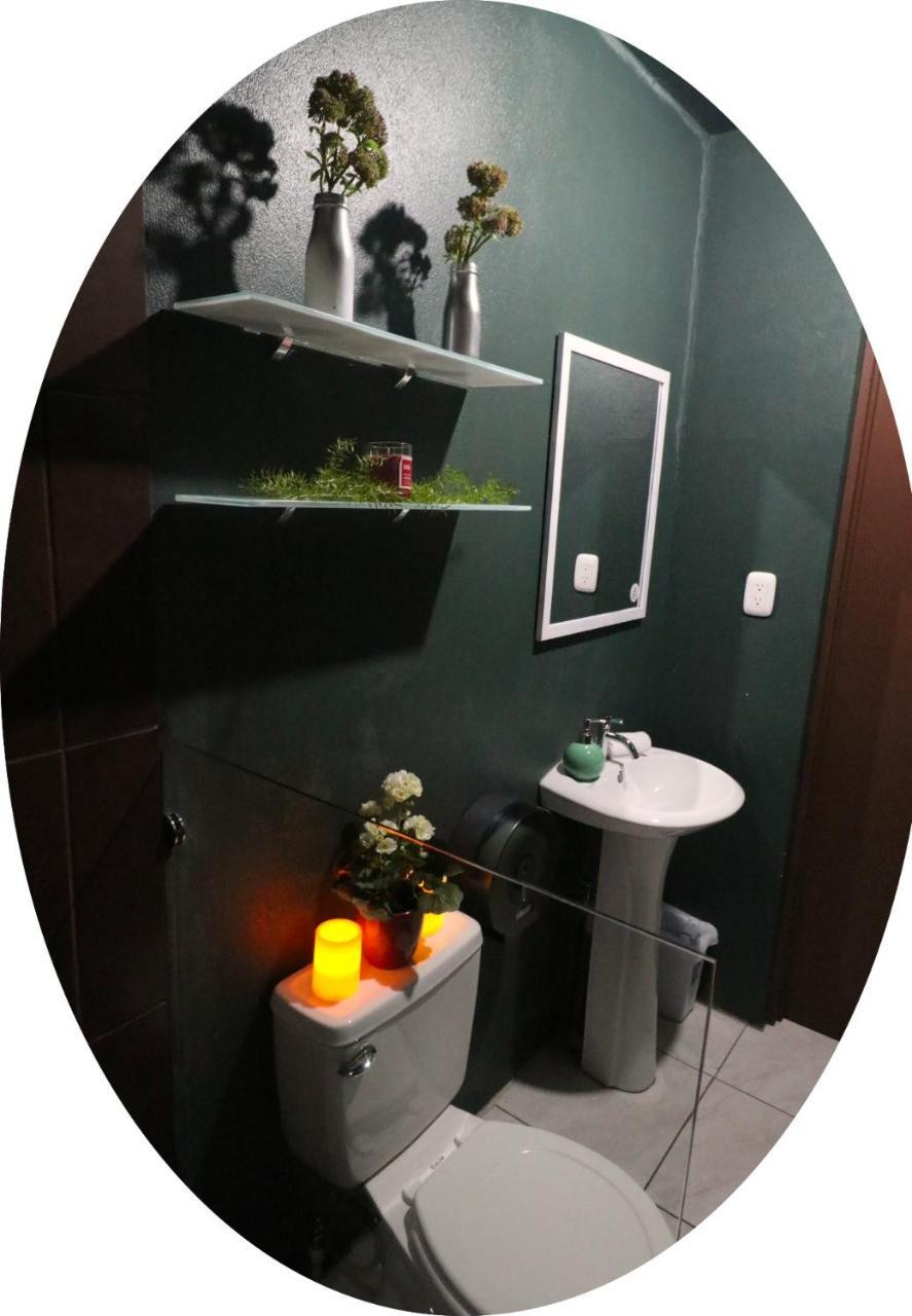 Hotel Casa Aura Cartago Eksteriør bilde